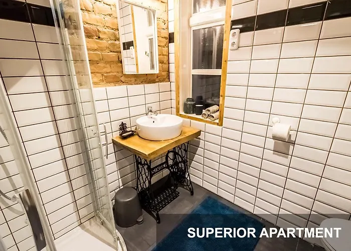 Apartment Bpr Whistle Arts Industrial Budapest