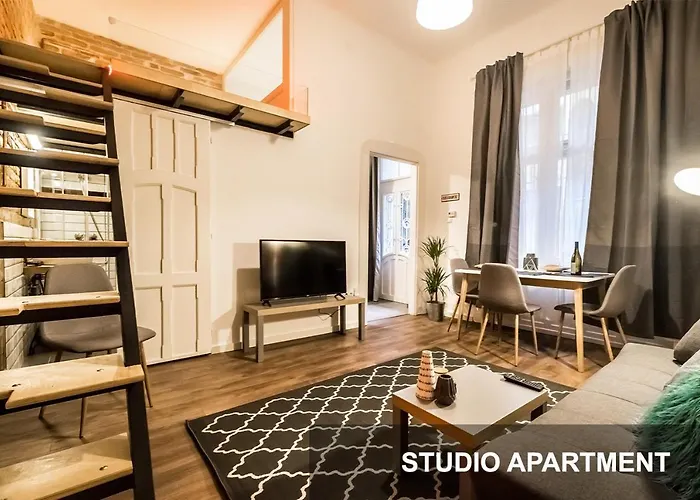 Bpr Whistle Arts Industrial Apartment