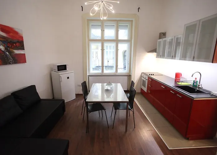 Apartment Bpr Whistle Arts Industrial Budapest