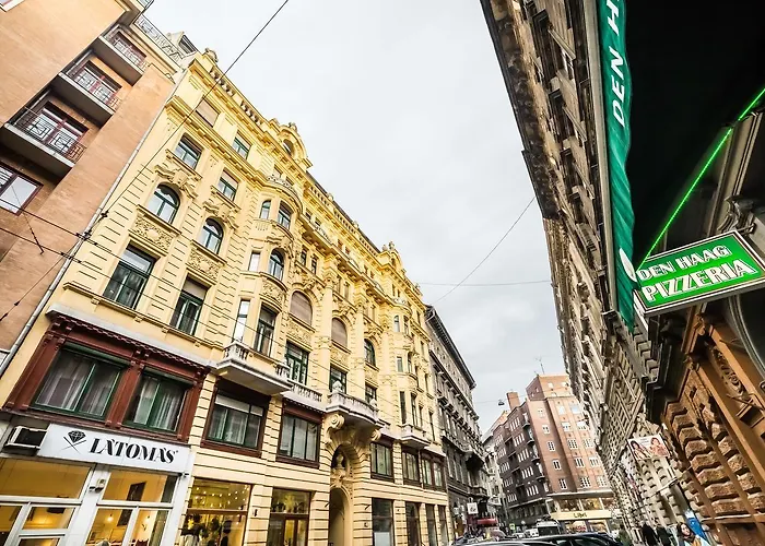 Apartment Bpr Whistle Arts Industrial