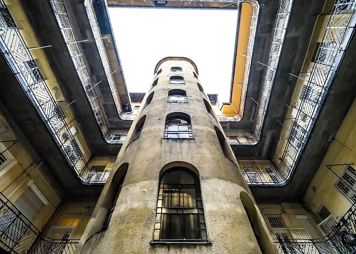 Apartment Bpr Whistle Arts Industrial *