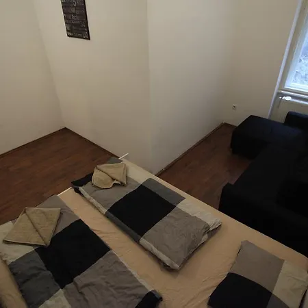 公寓 Bpr Whistle Arts Industrial 布达佩斯