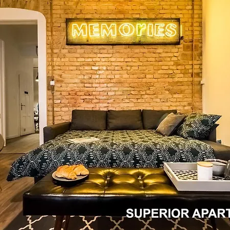 Bpr Whistle Arts Industrial Apartment *