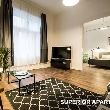 Bpr Whistle Arts Industrial Appartement