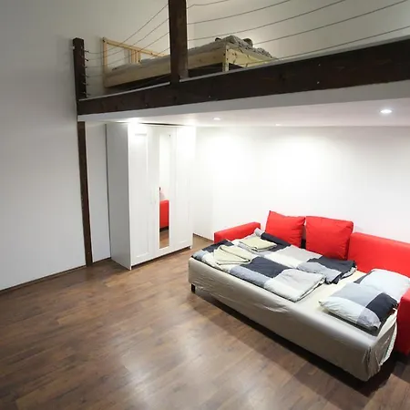 Bpr Whistle Arts Industrial Apartment *