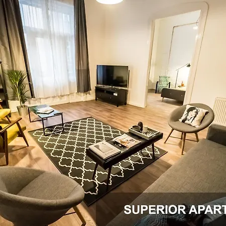 Bpr Whistle Arts Industrial Apartment Budapest