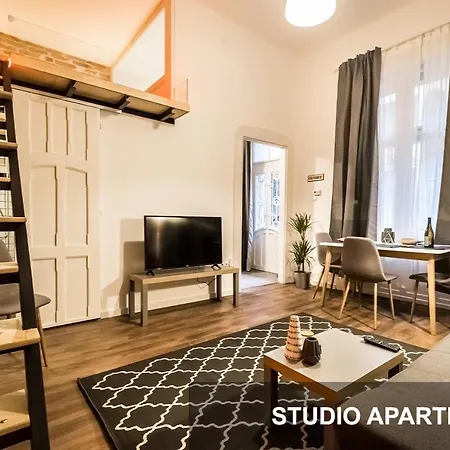 Bpr Whistle Arts Industrial Apartment
