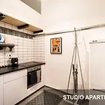 Bpr Whistle Arts Industrial * Budapest